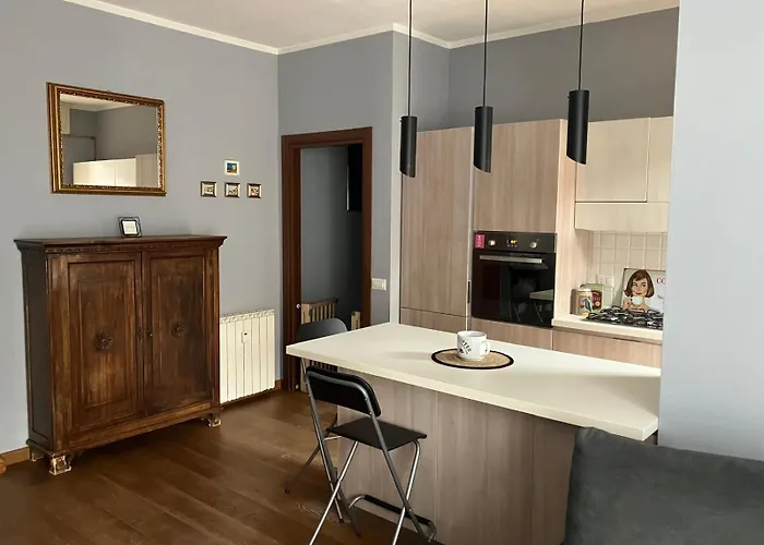 Apartamento In - Jerry's House - 100mt Dal Arona